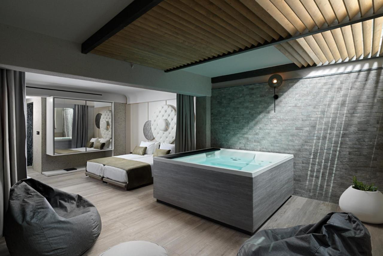 Nautilux Rethymno By Mage Hotels Dış mekan fotoğraf A spa suite